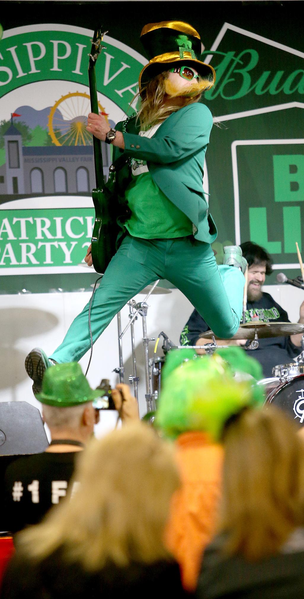 031718-st-pats-day-party-013